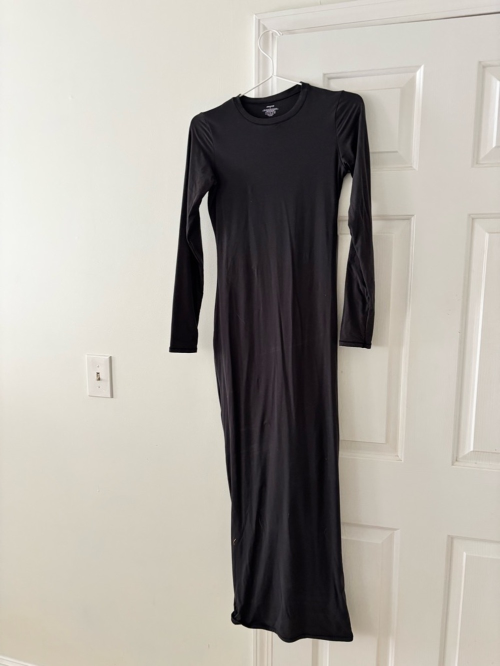 Skims Medium Black Long Sleeve Maxi Bodycon Dress